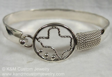 Texas State Seal Clay Bead Bracelet